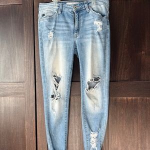 Light wash distressed KanCan Jeans